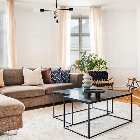 Sanders Square - Spacious Six-Bedroom Apartment Near Amalienborg Copenhague Exterior foto