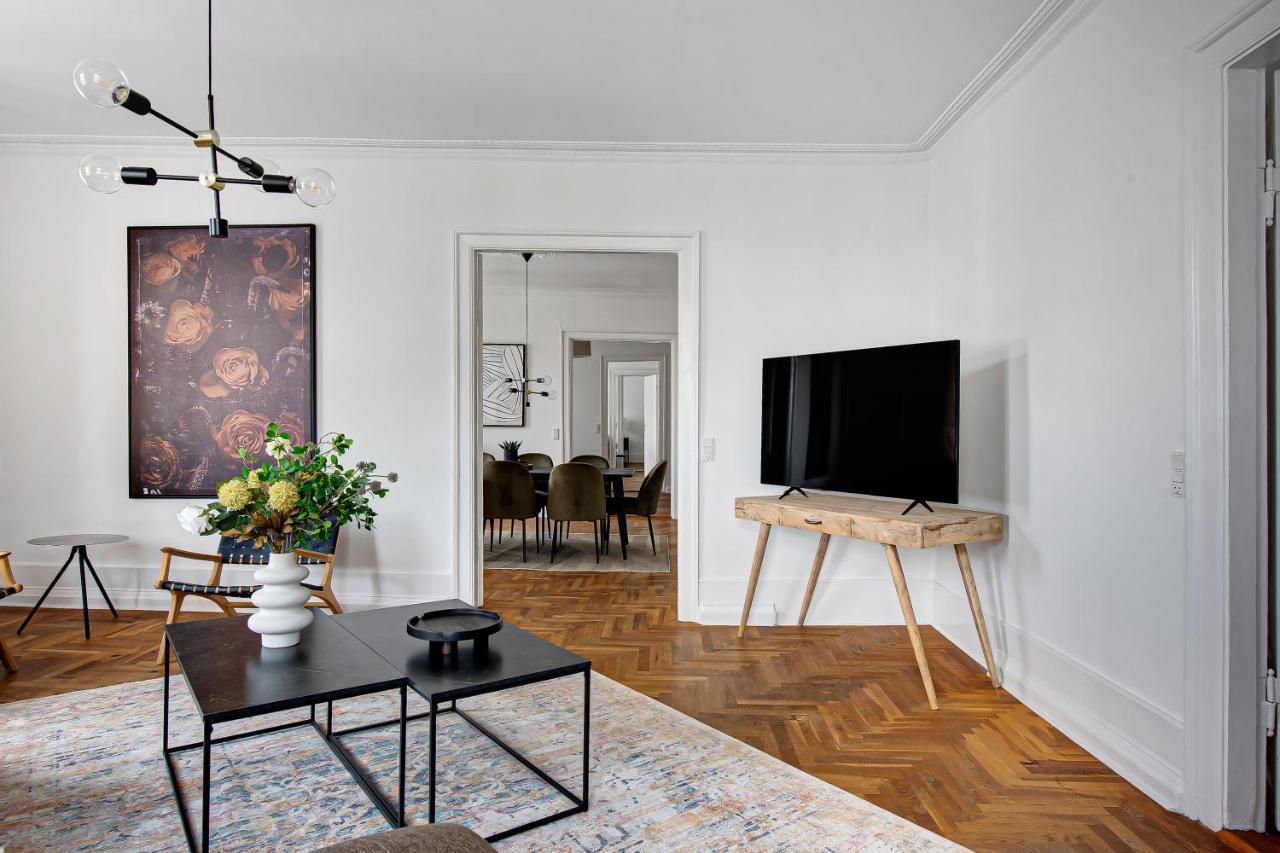 Sanders Square - Spacious Six-Bedroom Apartment Near Amalienborg Copenhague Exterior foto